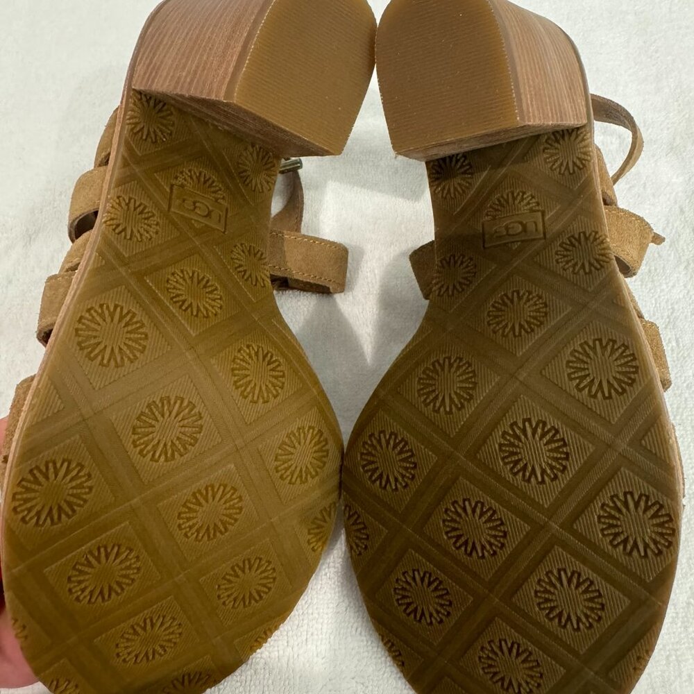 UGG AUSTRALIA Tan Lace Up Pumps - Size 7 - NEW! - Picture 7 of 9